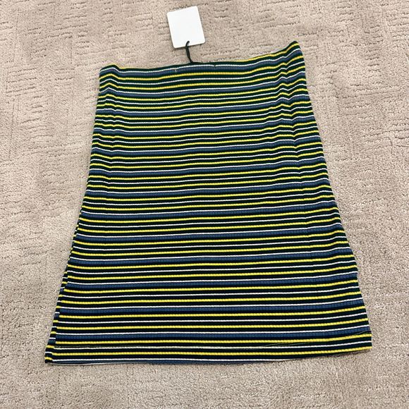 NWT* Olivaceous Ribbed Knit Skirt & Tank Top Set - Women's Size Small - Picture 5 of 11